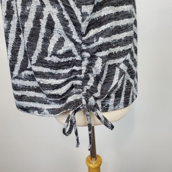 N Touch Black Gray Patchwork Variegated Striped Pattern Knit Sweater Top, Size L - Picture 6 of 13